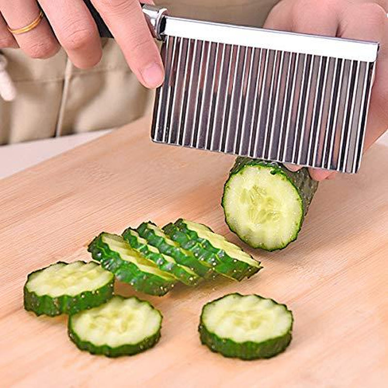 Vegetable & Fruit Wavy Crinkle Cutting Tool Serrator Salad Chopping Knife French Fry Cutter, Steel Blade Potato Slicer, Cucumber, Carrot Chops